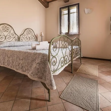 4 Bedroom Awesome In * Urbania