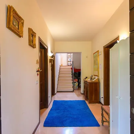 Gorgeous Home In Urbania * Urbania
