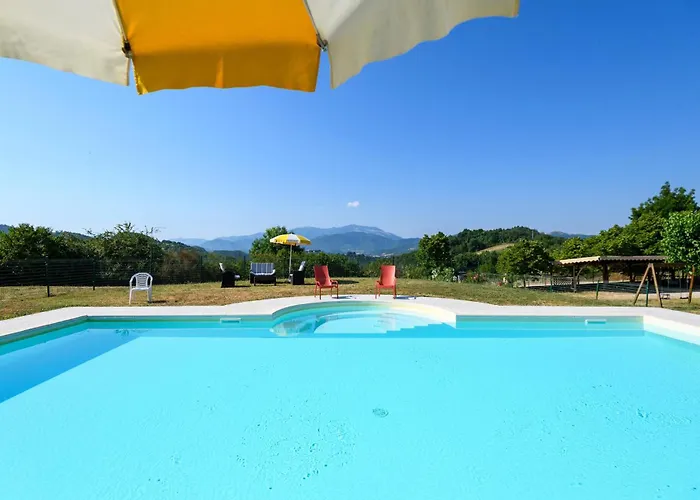 Σπίτι διακοπών 4 Bedroom Awesome In *